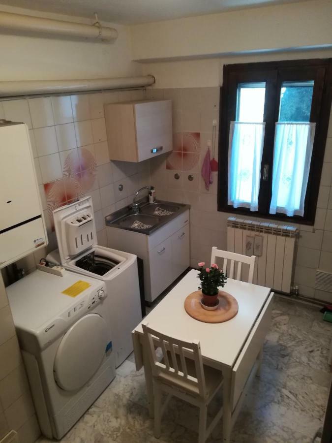 Dietro L'Angolo Sondrio Villa Exterior foto